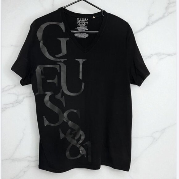 Guess Men’s Black V-Neck T-Shirt with Bold Logo Print – Size L - Picture 1 of 4